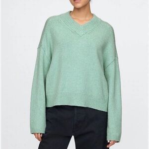 GAP Women’s Mint Green CashSoft Cropped V-Neck Sweater Size XS Oversized‎